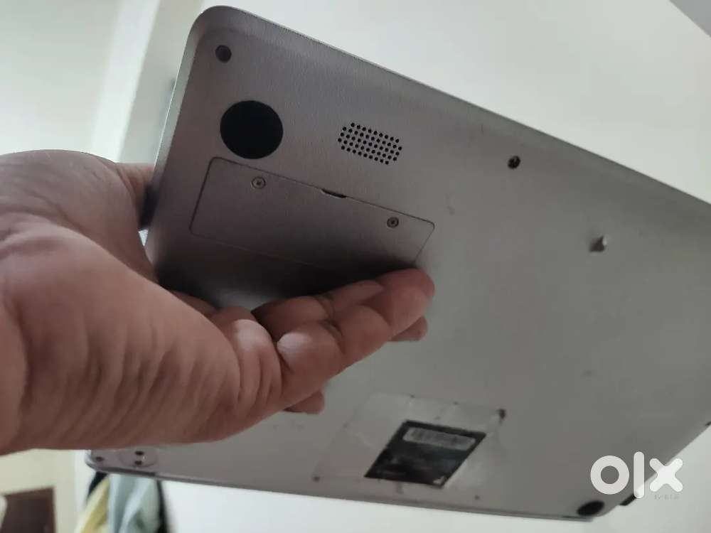 Leptop  with windows 11