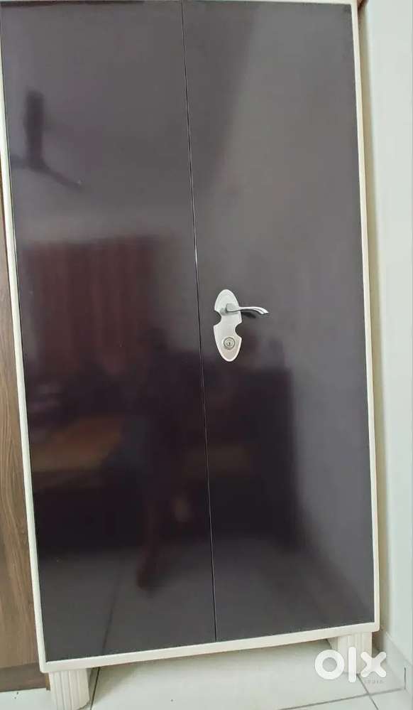 Godrej interio almirah