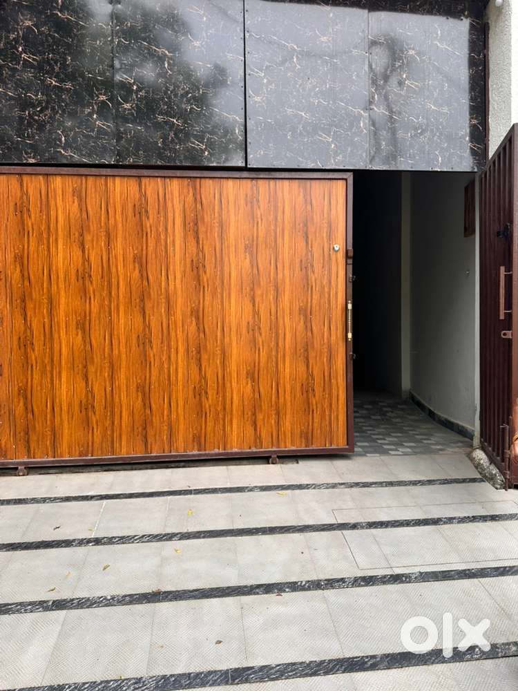 House for rent godown or office hall