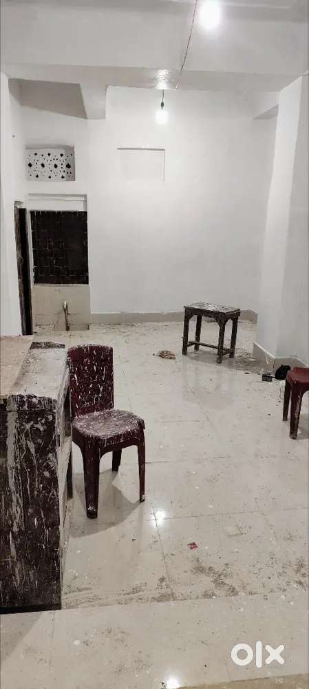 To-let for shop, Godown, showroom,Room