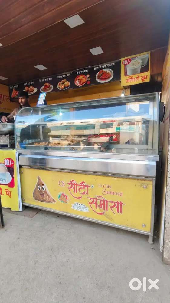 Snacks Display Counter