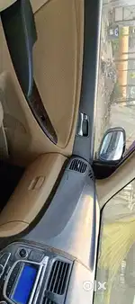 Hyundai Verna 2011
