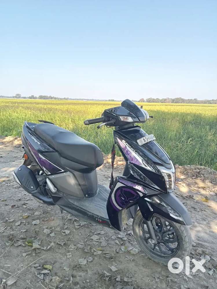 2year old . showroom condition hoi asa .