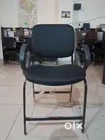 Very nice chair to sit on
