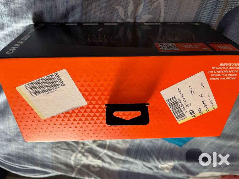 SPEAKER JBL CHARGE 5 BRAND NEW NOT EVEN OPENED THE SEAL
