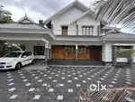 Vazhakulam, 18.5 cent, 2900 sq: f. 4 bhk