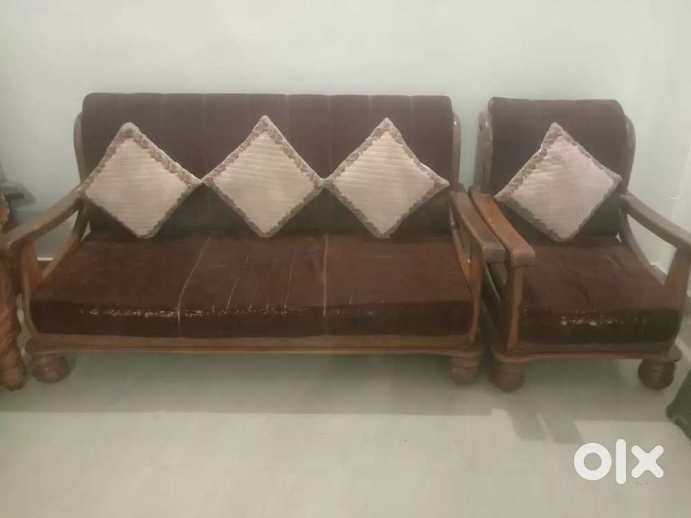 Sofa for sell