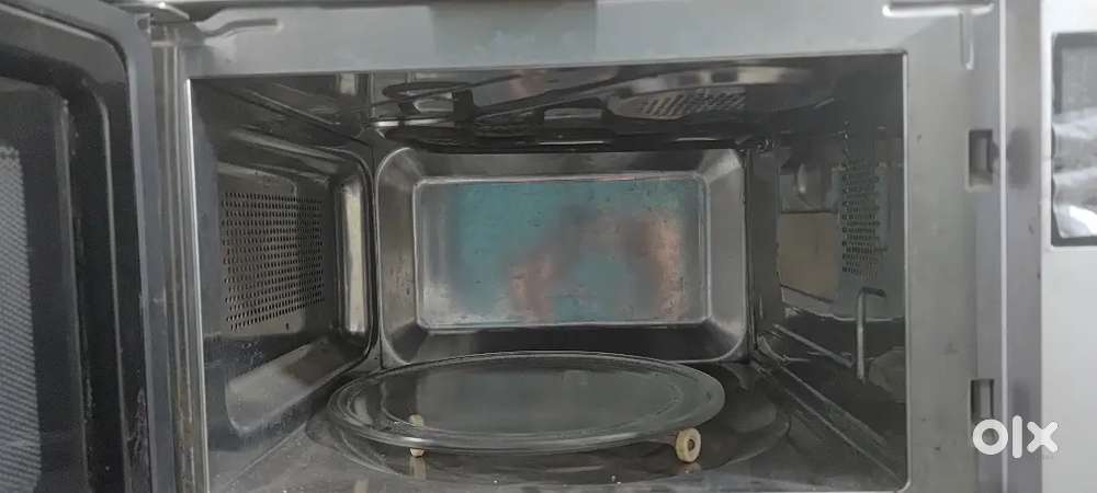 Microwave 3 in one good condition
