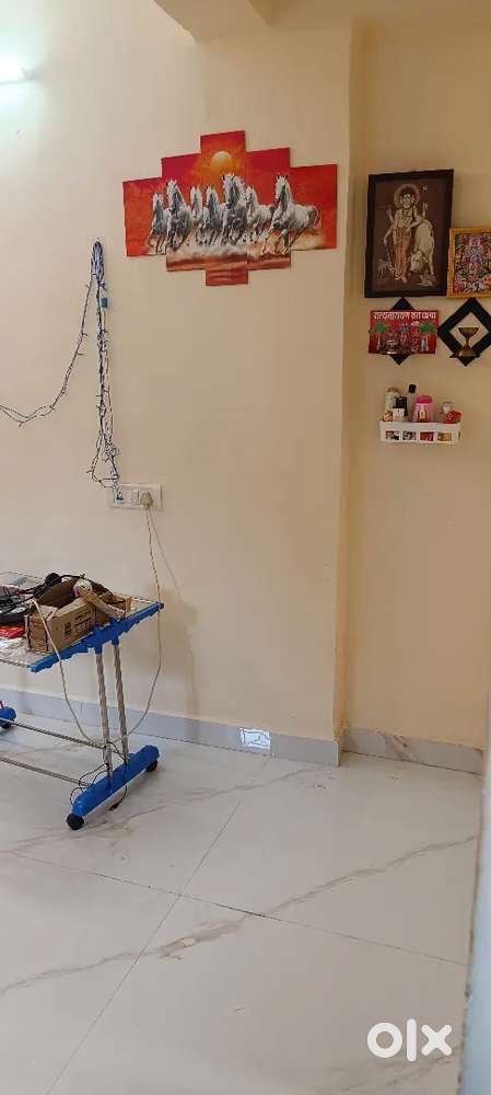 2 Male/Female PG required for my 1 BHK Varsova Village, Andheri