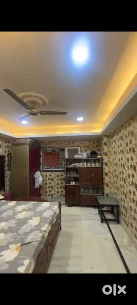 2BHK Flat for Sale in Park Circus