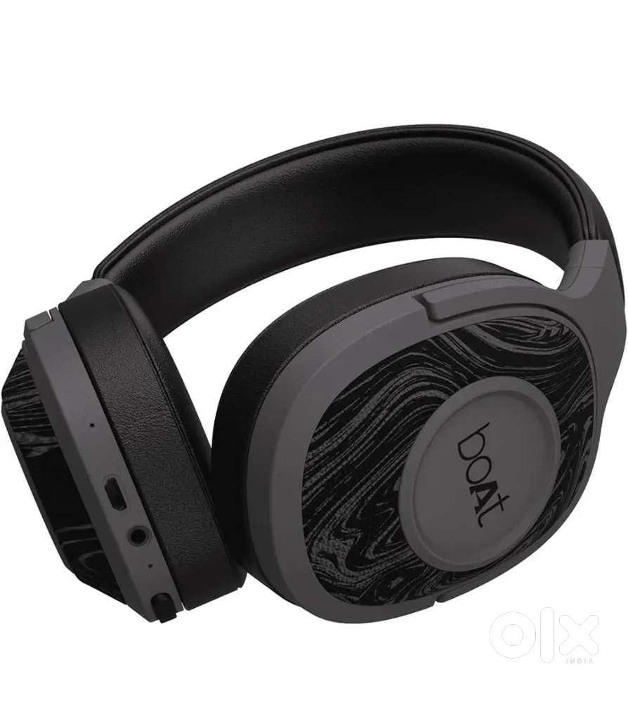 Boat rokerz 550 headphones
