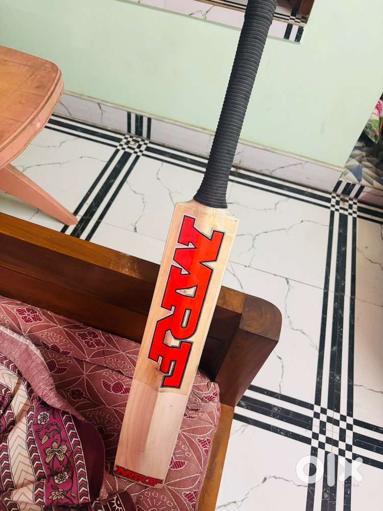 MRF CRICKET BAT