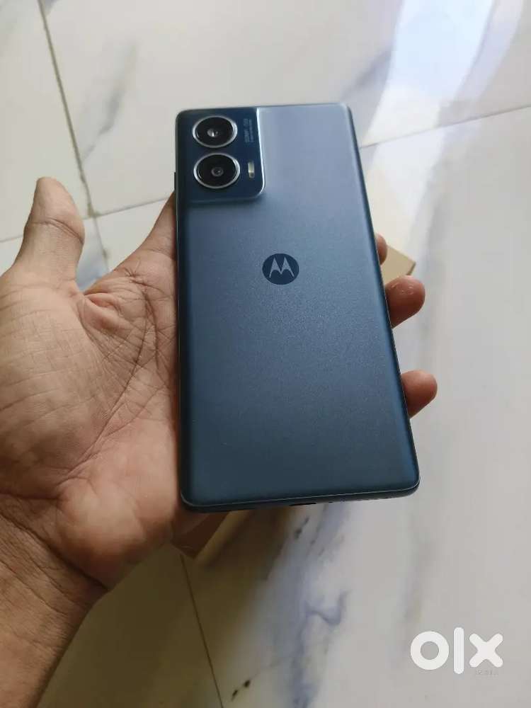 Motorola Edge 50 Fusion – Like New, 2.5 Month Old, Full Box
