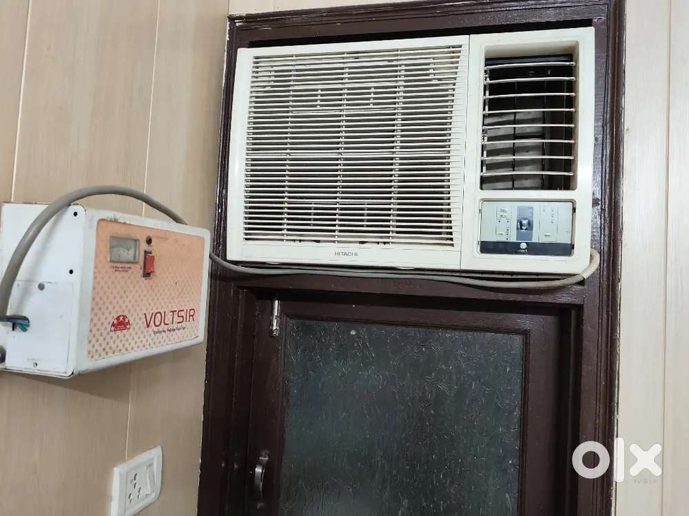 Hitachi Window AC