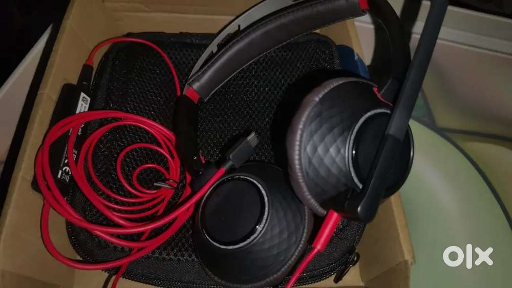 Poly Blackwire 5220 USB-C  Brand New Condition  Full Box