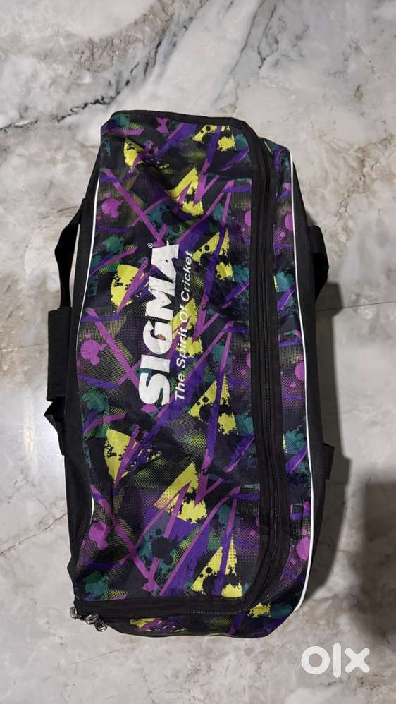 Sigma cricket kit compact size and batting pads