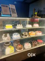 Cake cooling counter