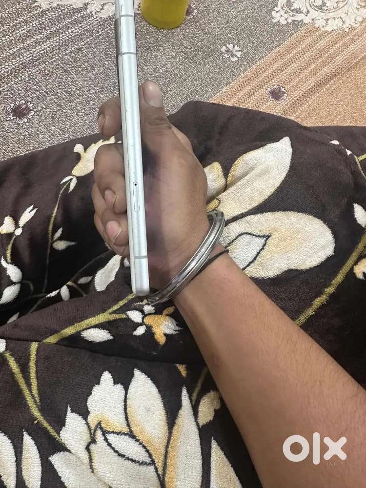 Google pixel 7A no time pass 22 fixed price