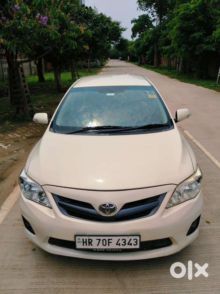 Toyota Corolla Altis D 4D J, 2013, Diesel