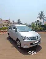 Toyota Innova 2011