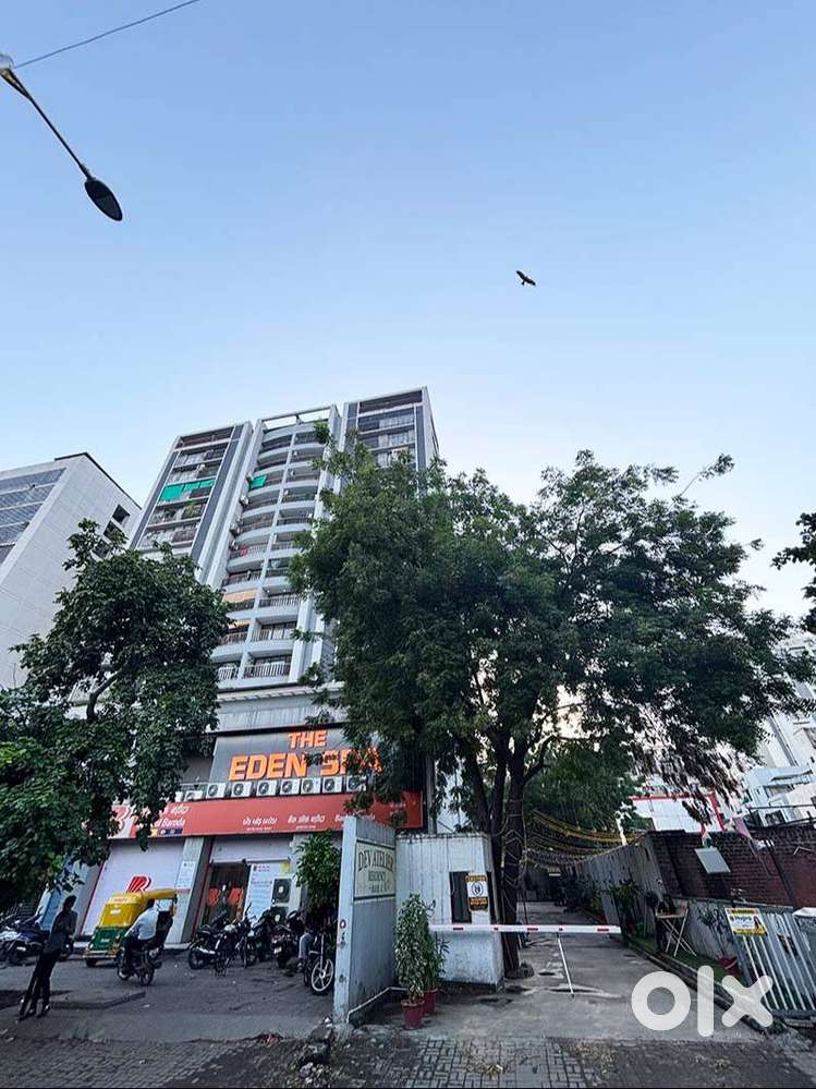 3 BHK Dev Atelier For Sell in Satellite