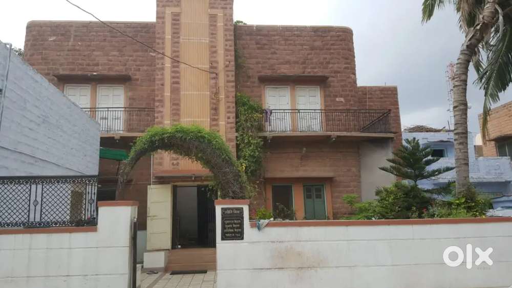 Centrally Located in Sardarpura 2 BHK Furnished