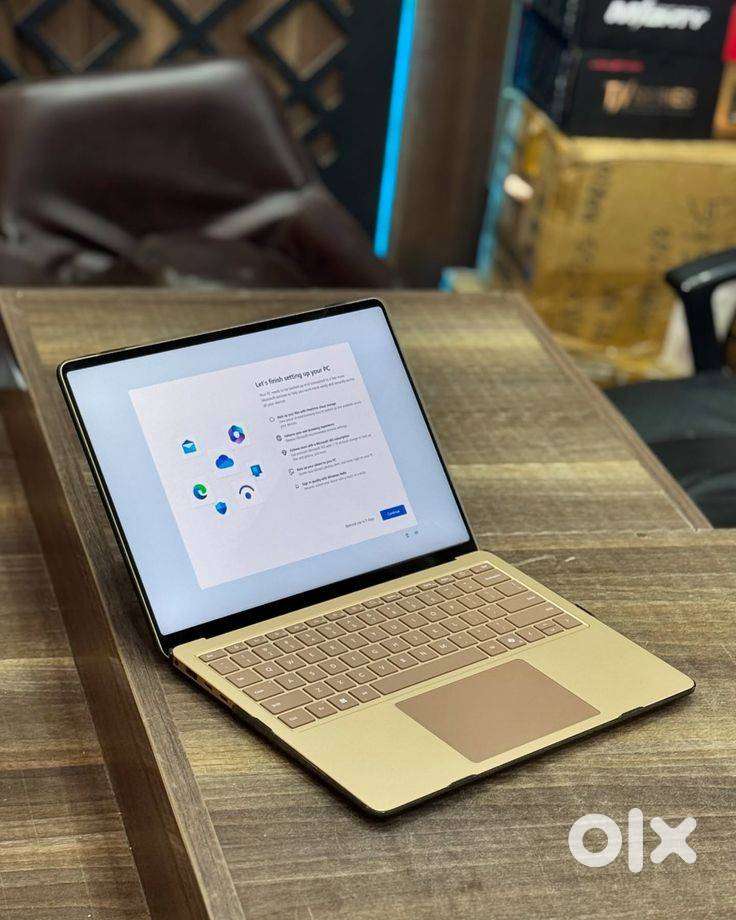 Surface Laptop Go 2