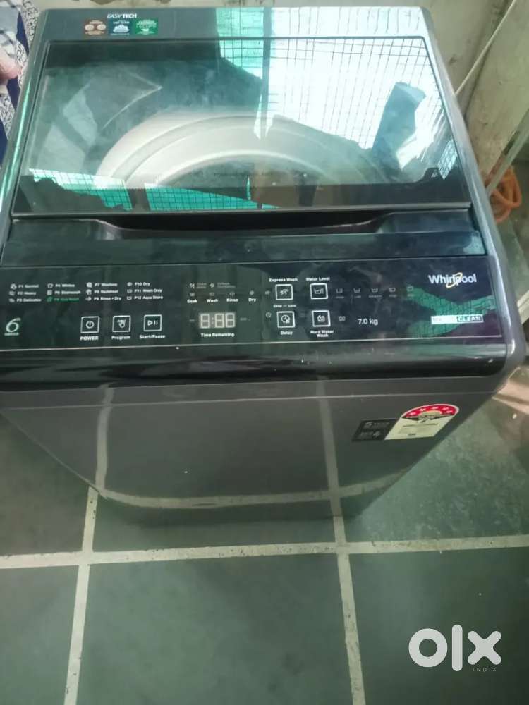 Whirlpool washing machine for sale 2 years old neat and clean