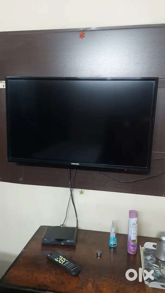 SAMSUNG LED TV