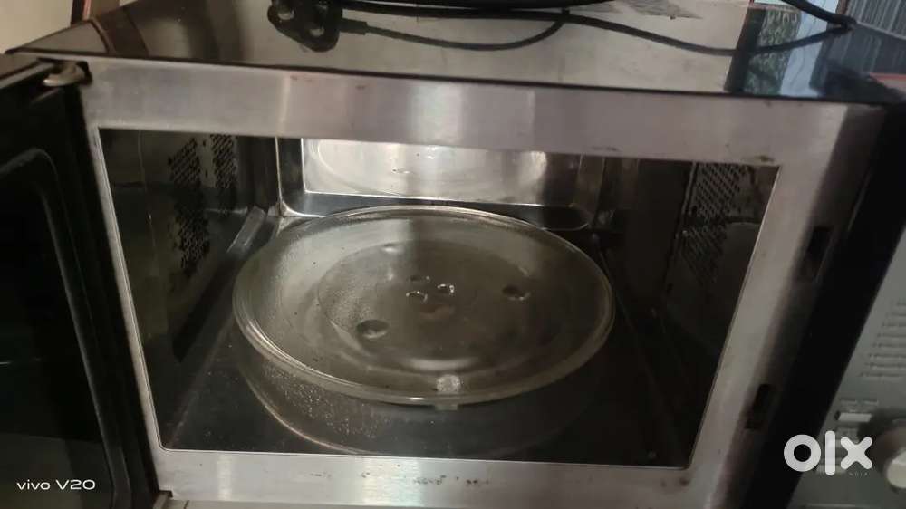 Microwave for cooking