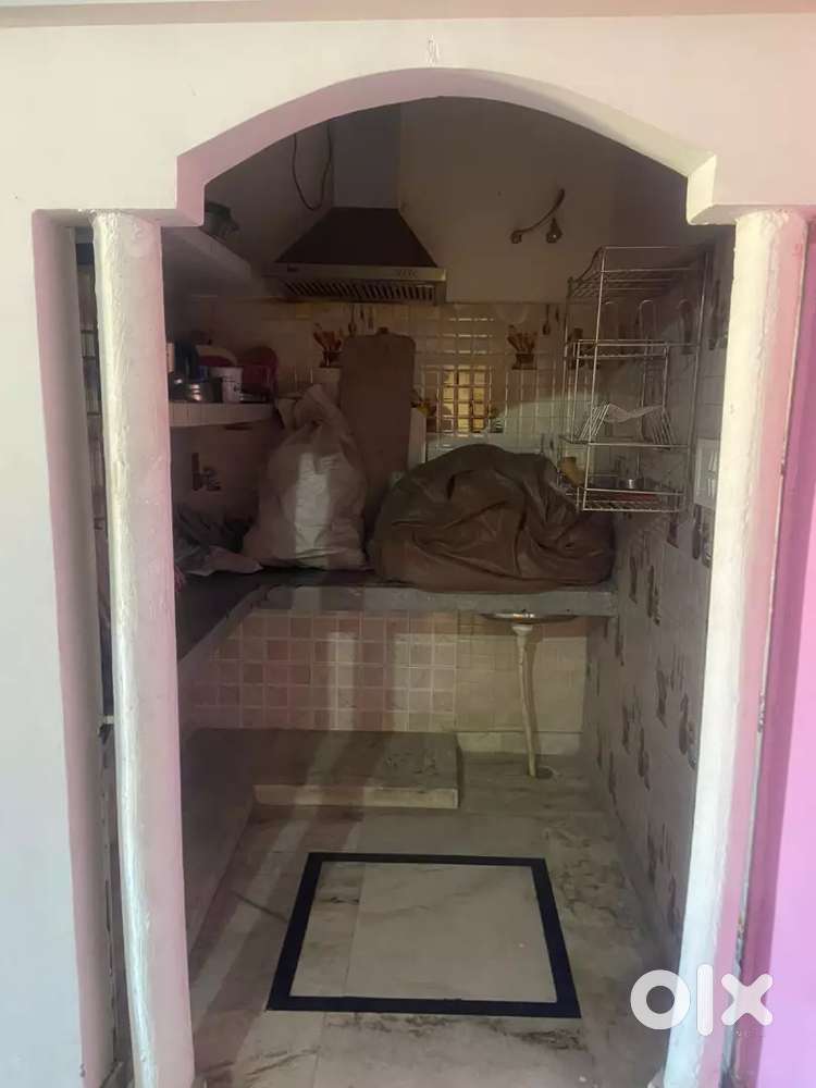 2bhk for rent for bachelors/boys/girls and couples