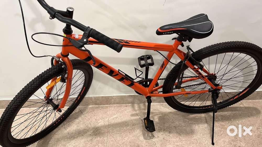Cosmic Level 27.5 Adult Bicycle