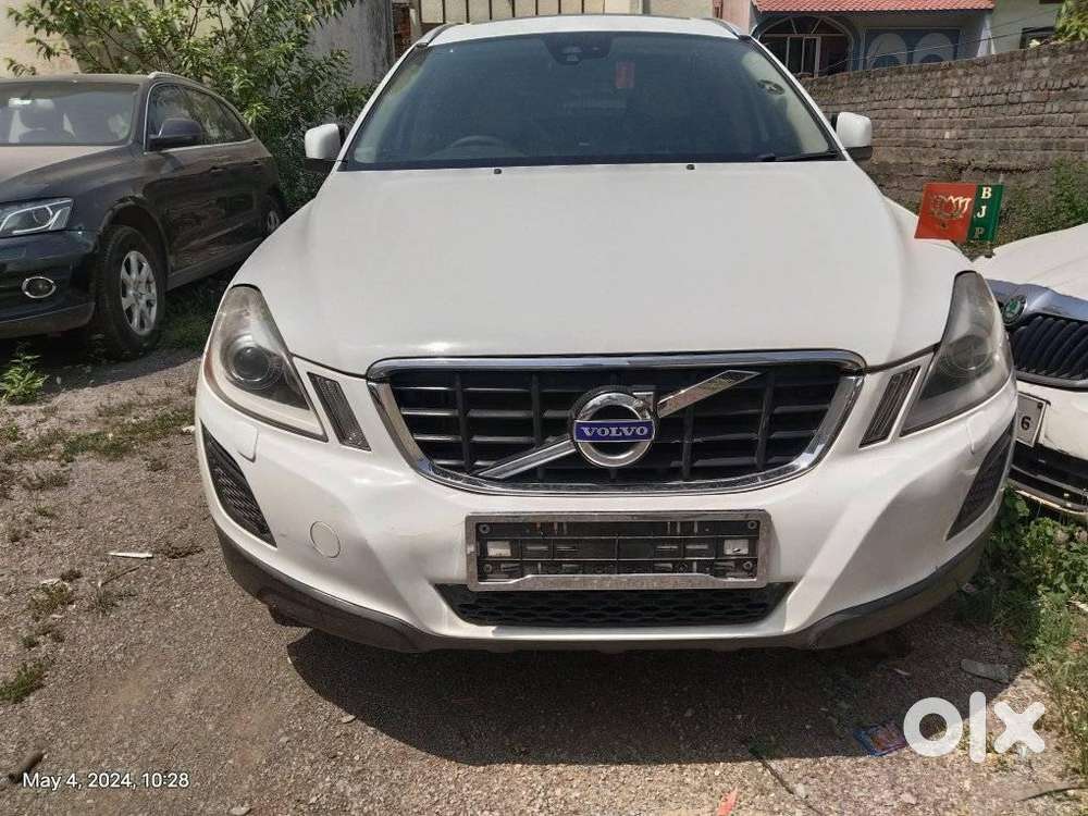 Volvo S40 Petrol, 2013, Petrol
