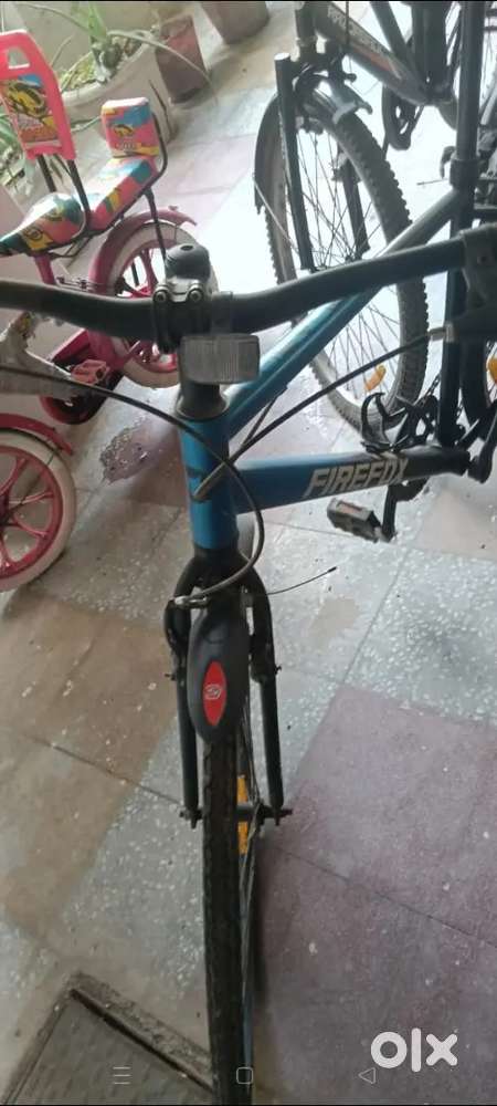 Whiplash blue -black colour