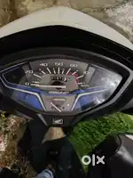 Activa scooter bikau hai