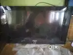 Samsung 32 Inches lcd tv . .