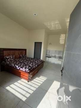 Ac nd cooler rooms