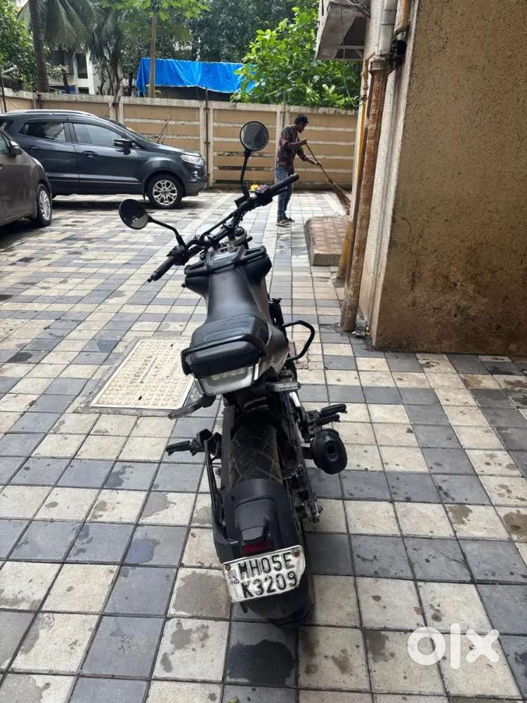 Husqvarna Swartpilen 250