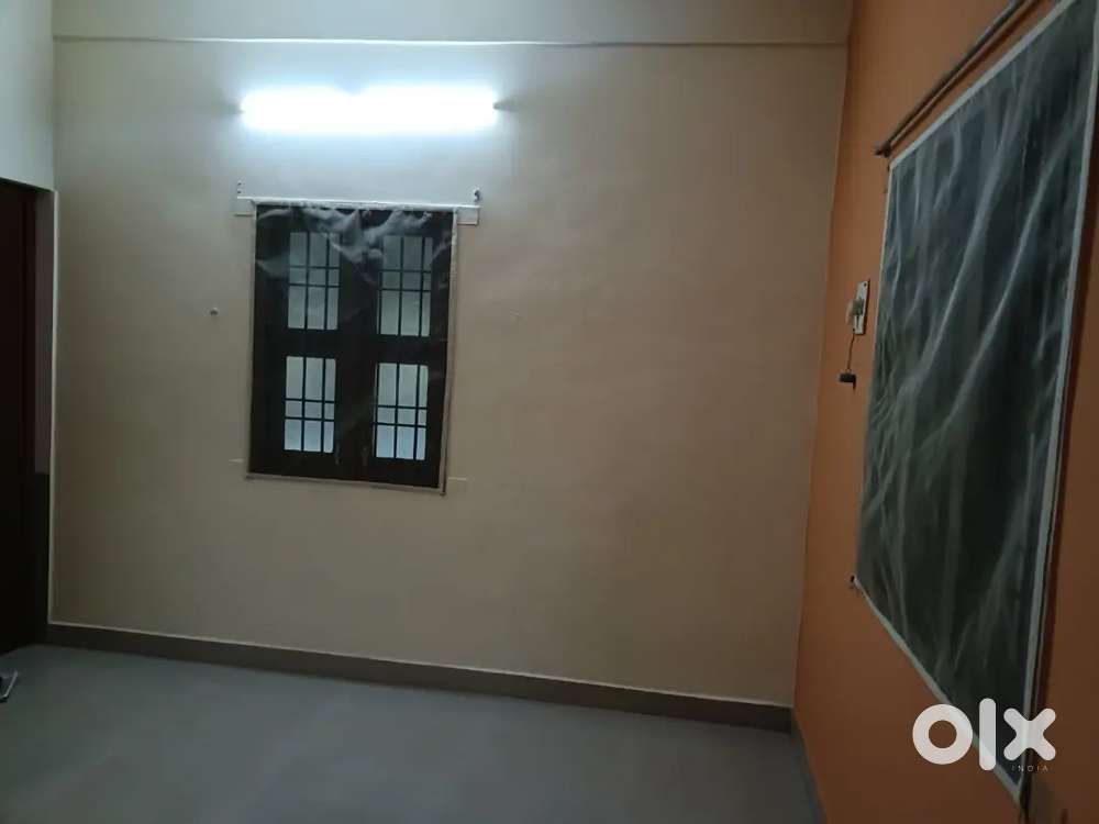 3 BHK flat for rent family  velachry Chennai I ndia