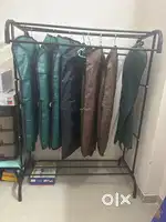 Heavy duty cloth hanging rack