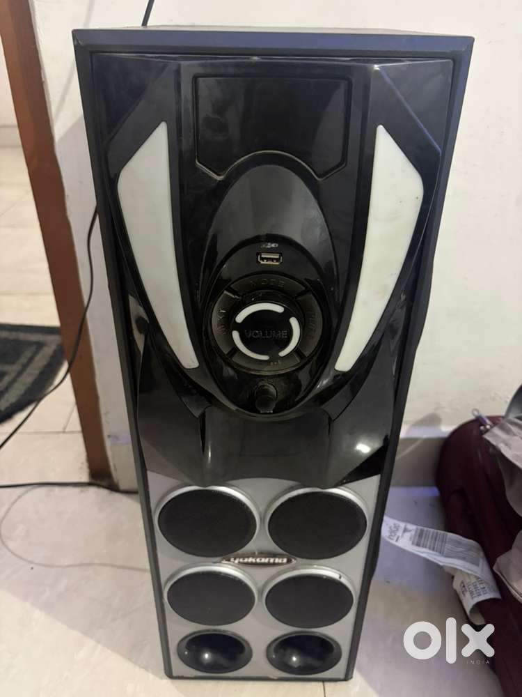 Spekaer - bluetooth mode , aux mode and radio mode with rgb lights