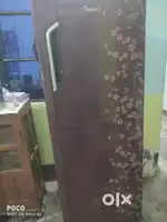 Big size fridge with stand instantly buy karne wale massage kre