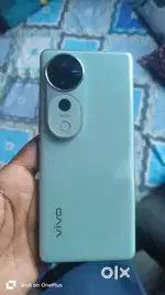 Vivo v40 pro 8 256