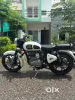 Royal Enfield Classic 350 for sale VIP number