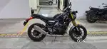 Triumph Speed 400 in Black in Impeccable condition with accessories