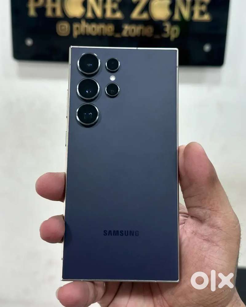 Selling my 6 month old Samsung  need urgent money