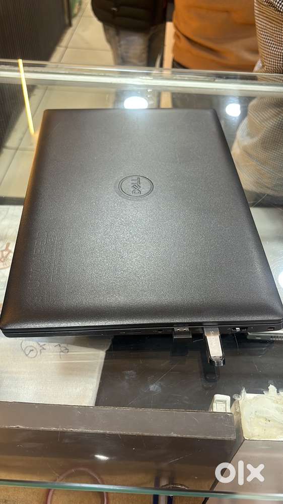 Dell latitude core i5,12th gen,8gb,512gb