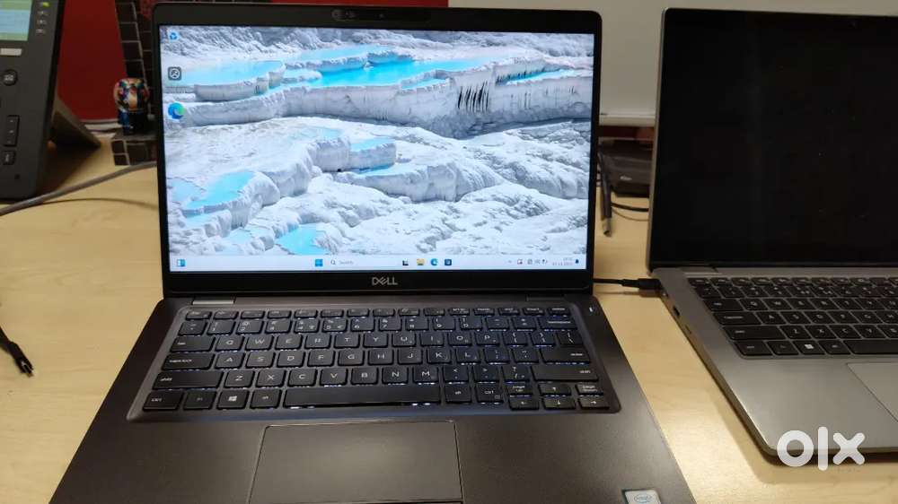 Dell latitude 5300 touchscreen laptop good condition