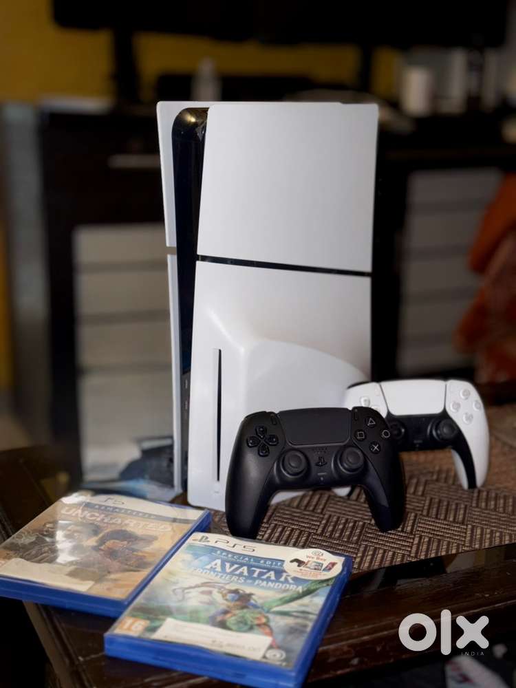 PS5 Slim Disc + 2 Controllers + 2 Disc Games (Good Condition)