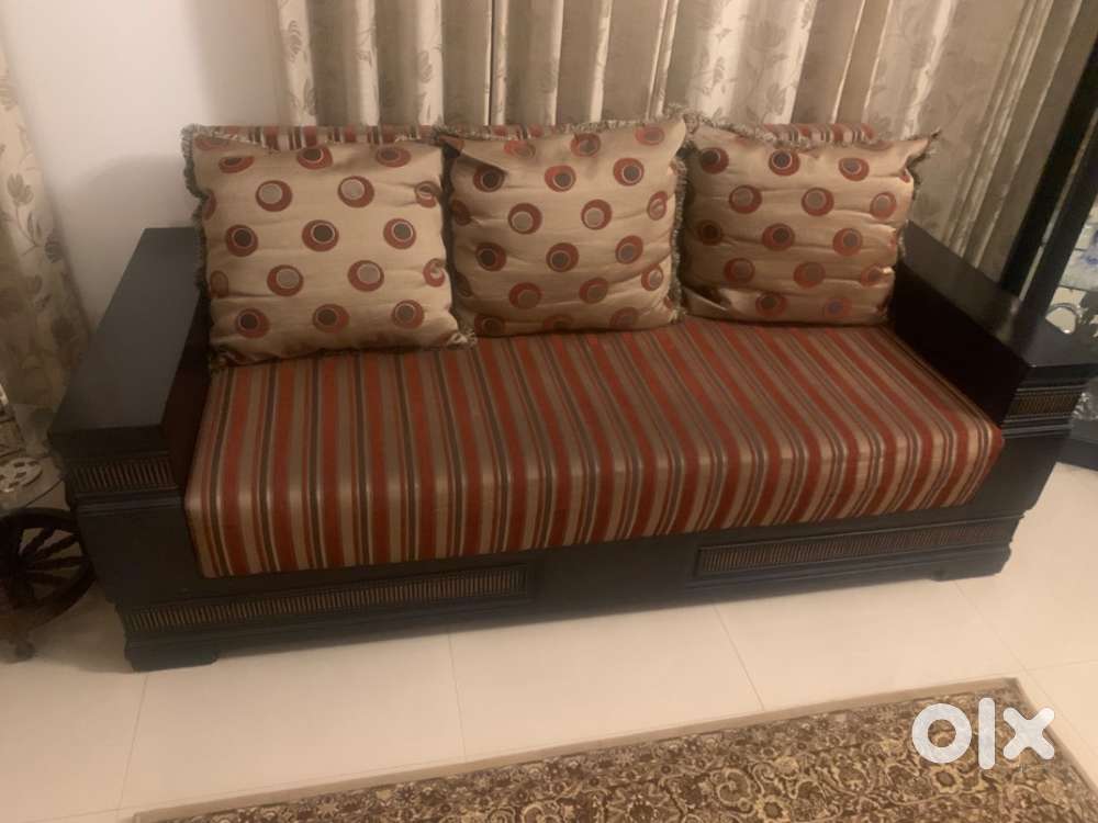 Sofa Set ( made by renowned showroom in Chandigarh)